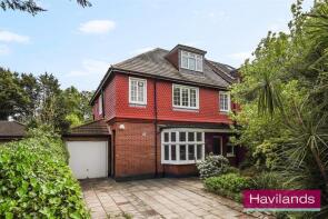 72, Village Road, Enfield EN1 2EU