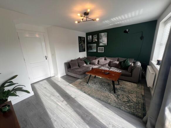 Lounge 2