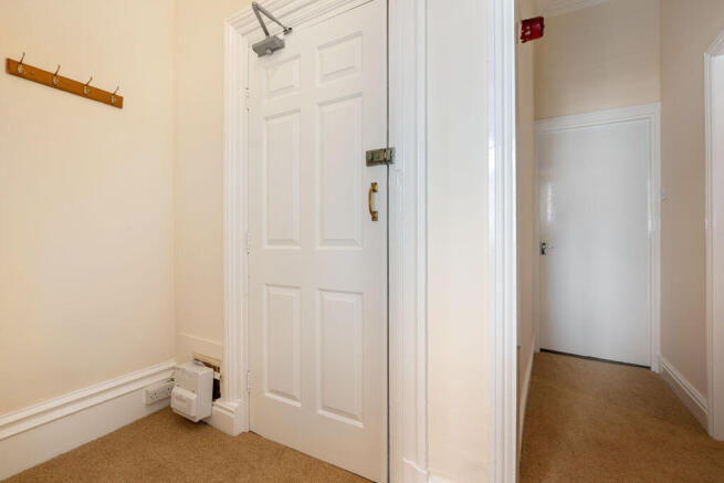 Flat 2, 11 Windsor Road