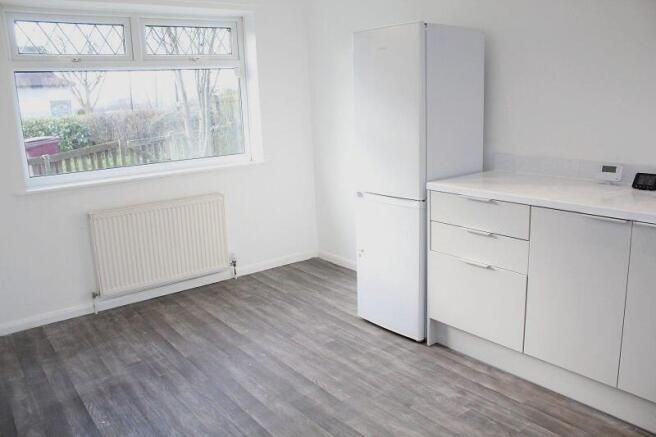 Fitted Kitchen Picture 2