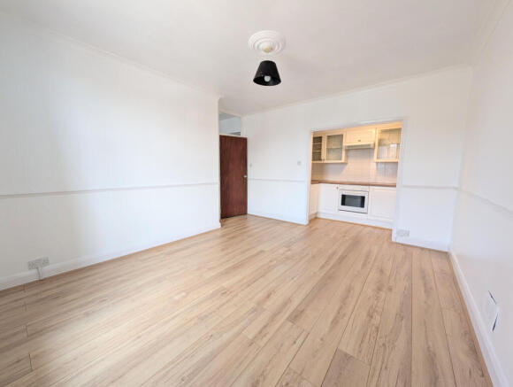 2 Bedroom Flat