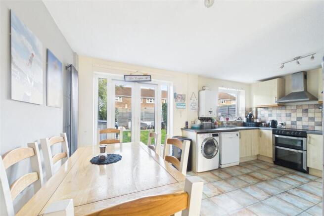 Turnberry, Bracknell, Berkshire, RG12 photo 3