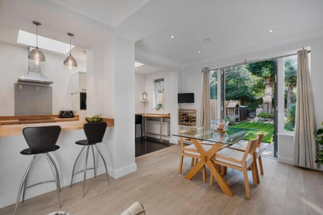 Kitchen/Dining Room