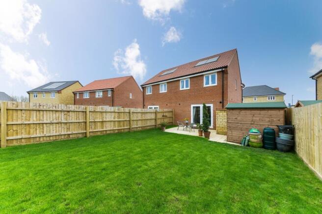 Edgar Gardens, Marcham, OX13 photo 4