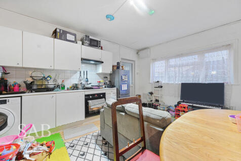 Beechwood Gardens, London, London, NW10 7HN