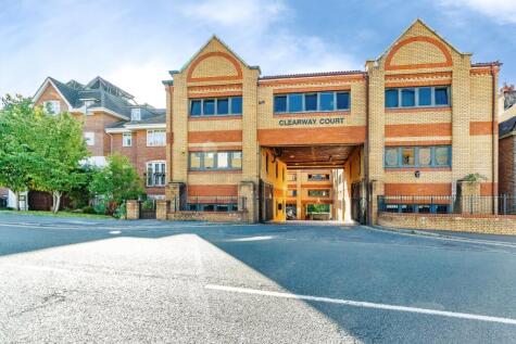 Croydon Road, Caterham, Surrey, CR3