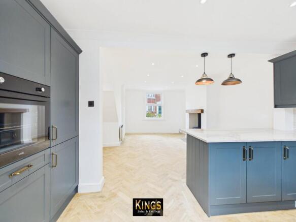 2 bed Cottage for sale Image 8