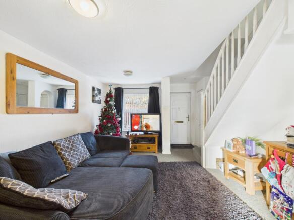 CAM02023G0-PR0186-STILL017