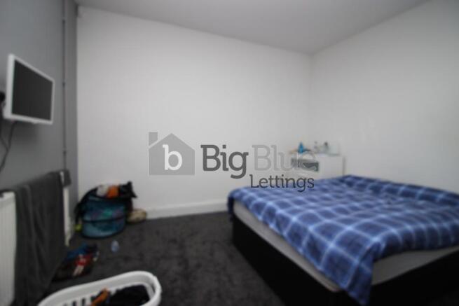 5 bed Terraced to rent Image 7