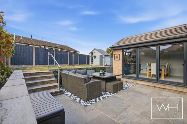 4 bed Detached for sale Image 5