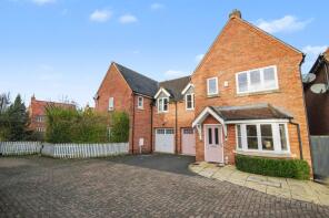 3, Orton Close, Kettering NN14 1TZ