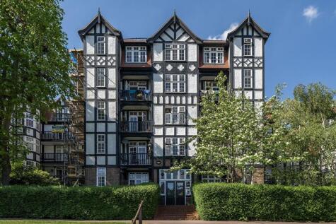 Holly Lodge Mansions, Highgate