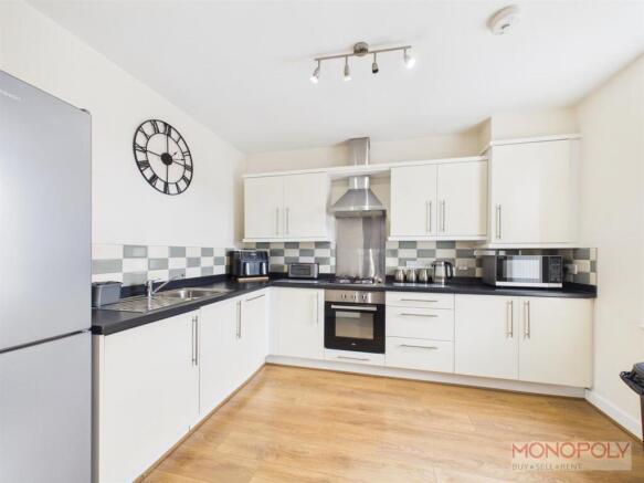 Corunna Court, Wrexham, LL13 photo 4