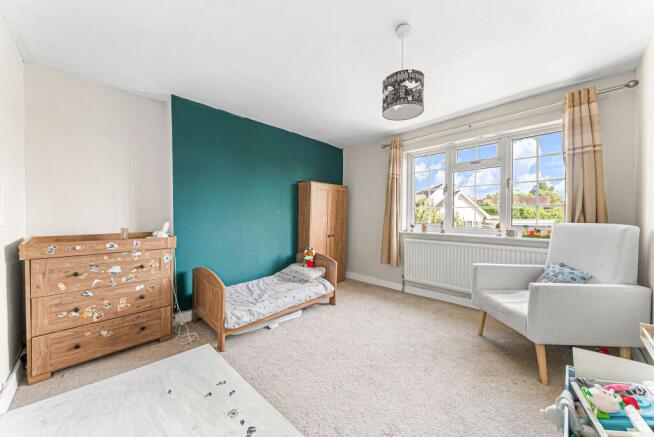 5 bed Semi-Detached for sale Image 10