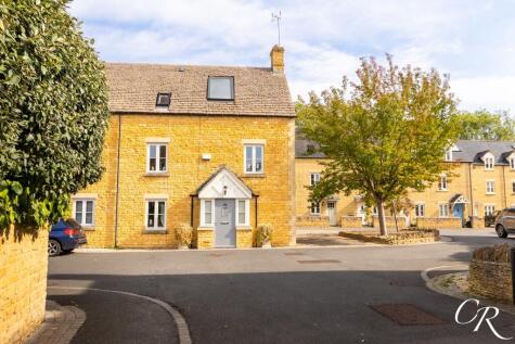 Coln Gardens, Andoversford, GL54