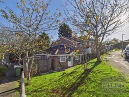 10, Piltdown Close, Hastings TN34 1UU