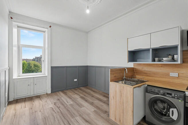 15 Harley Street-...
