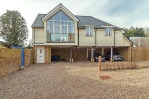 The Hayloft, Chequers Hill, Sittingbourne ME9 0BN