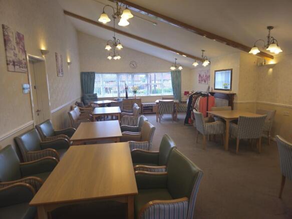 1 bed Flat to rent Image 5