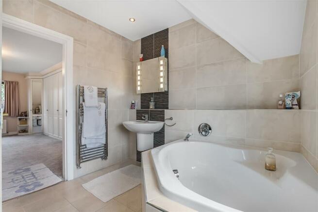 En Suite.jpg