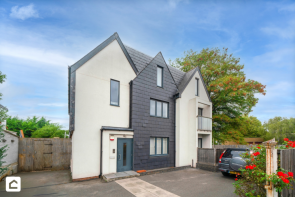 Flat 1, 90, Stafford Road, Croydon CR0 4NE