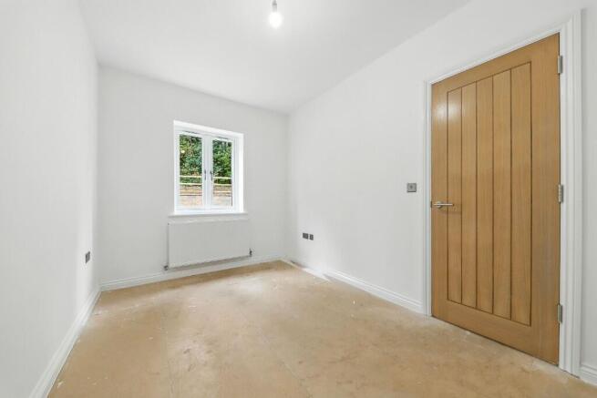 2 bed Semi-Detached for sale Image 12