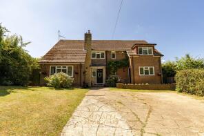 Meadowsfoot, Hollow Lane, Lingfield RH7 6NU