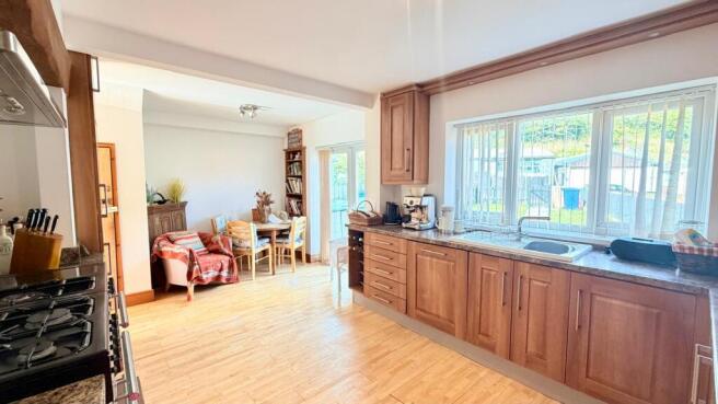 3 bed End of Terrace for sale Image 7