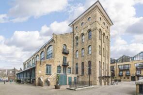 Flat 9, 3 Plate House, Burrells Wharf Square, London E14 3TH
