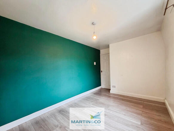 3 bed Town House for sale Image 11