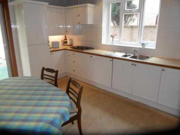 Breakfasting Kitchen
