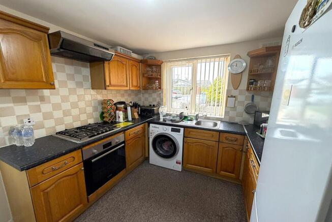 Kitchen 2nd.jpg
