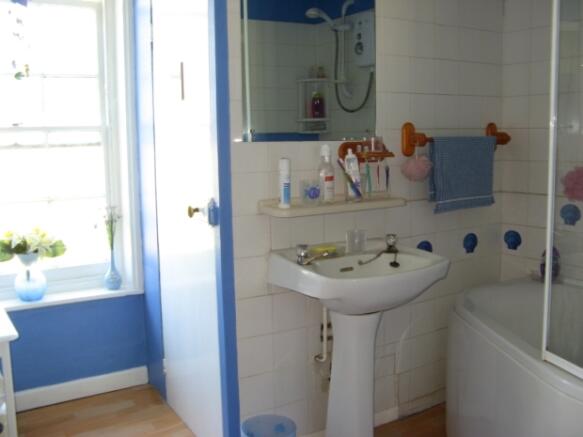 Photo 10