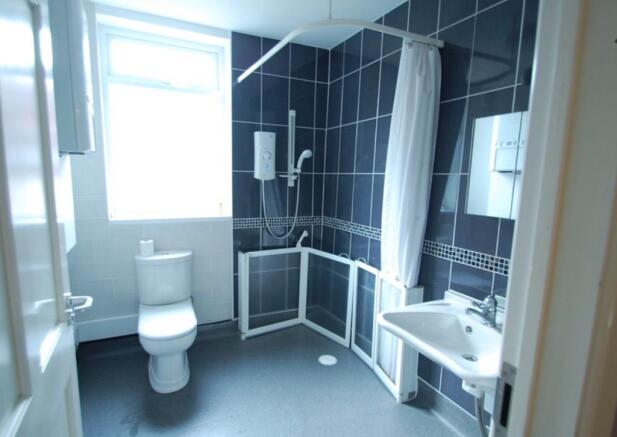 Photo 10