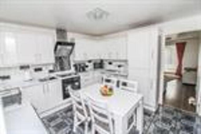 Laurens Court, Concord, Washington, NE37 photo 2