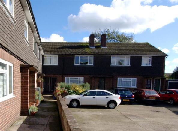 9 College Lane Flats - Exterior (3).jpg