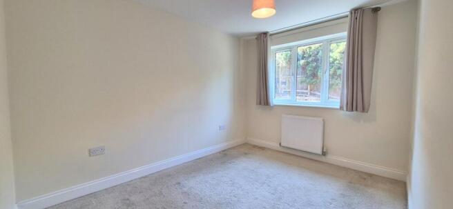 2 bed Apartment for sale Image 9