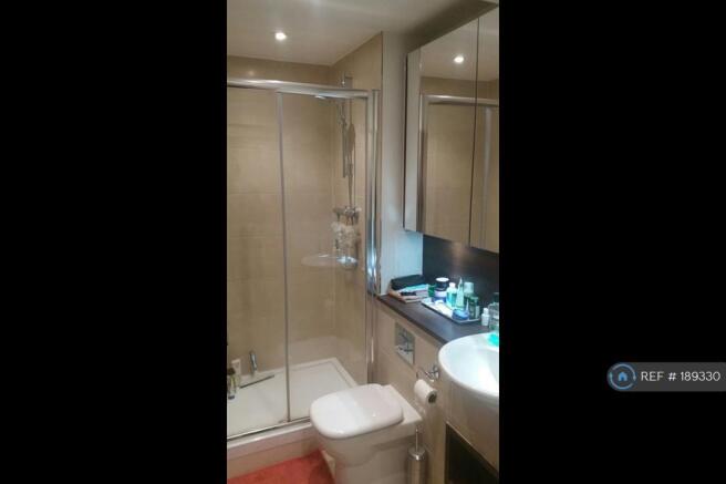 Master Ensuite Bathroom