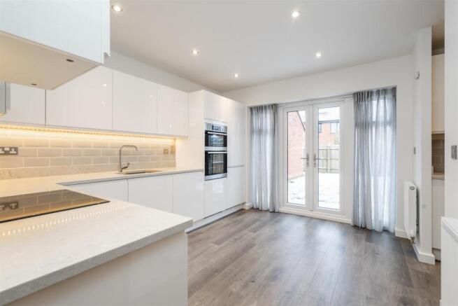 19 Ken Wilkinson Drive_13.jpg