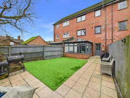9, Delrogue Road, Ifield, Crawley RH11 7GG