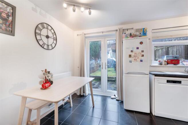 Kitchen 4