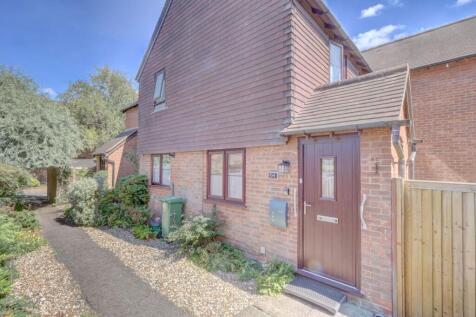 Jasmine Crescent, Princes Risborough, HP27