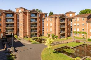 6, Sandringham Court, Shrewsbury SY3 8LL