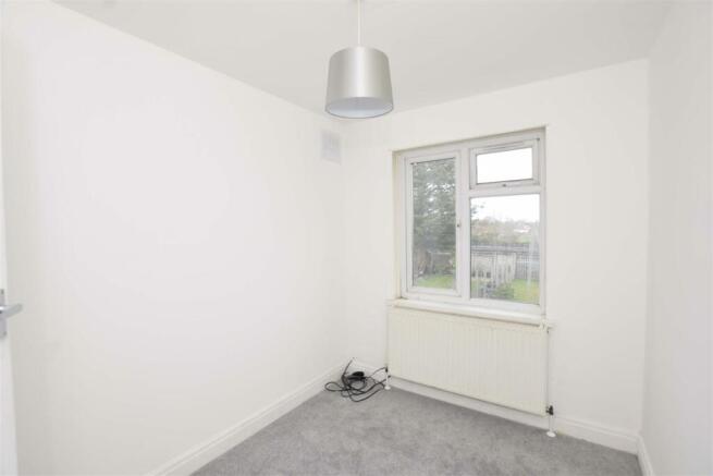 bedroom 3 copy.jpg