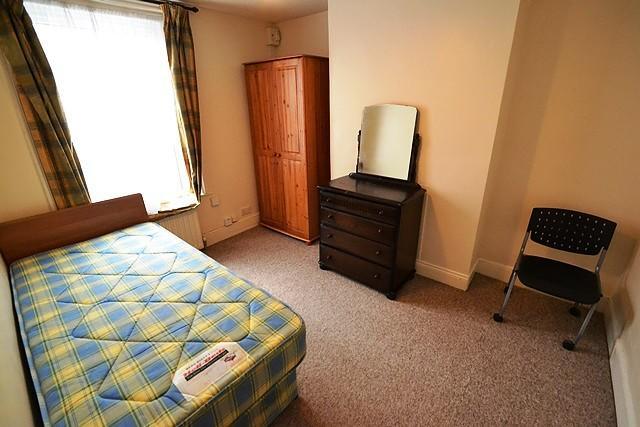 Lounge/Ground Floor Bedroom