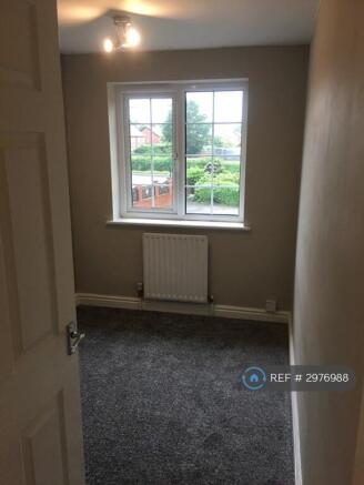 2 bed Flat to rent Image 5