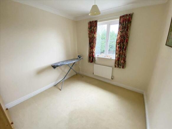 Bedroom 5: