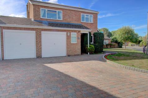 Wellington Way, Horley, RH6