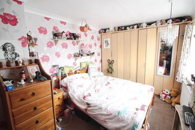 Eversley Mount, Sherburn In Elmet, Leeds photo 4
