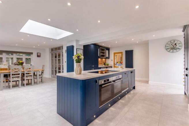 8649737-interior03.jpg